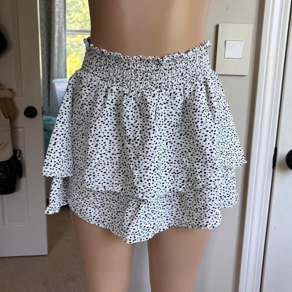 forever 21 white polka dot‎ ruffle mini skirt